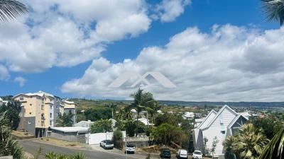 Duplex - 95 m² - 4 pièces