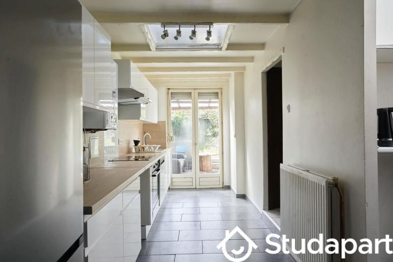 Chambre - 15 m² - 1 pièce