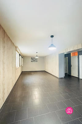 Maison - 122 m² - 5 pièces