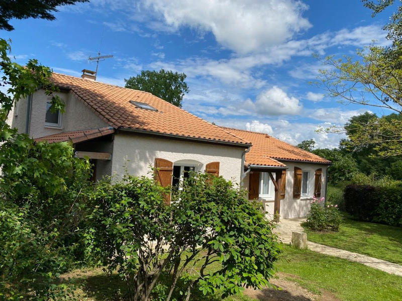 Maison - 110 m² - 6 pièces