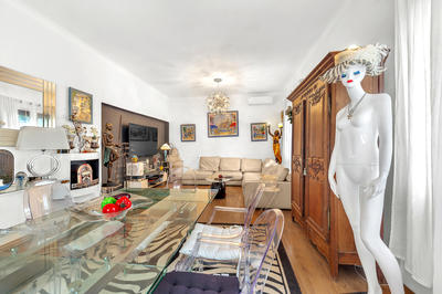 Appartement - 74 m² - 2 pièces