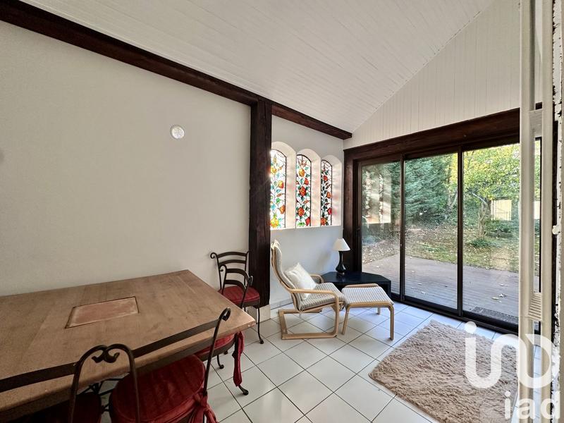 Maison - 121 m² - 6 pièces