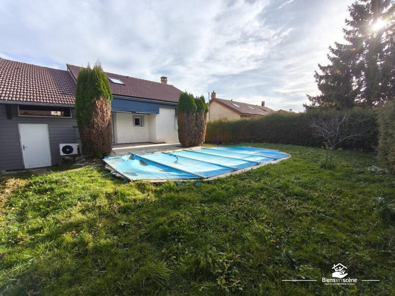 Maison - 105 m² - 5 pièces