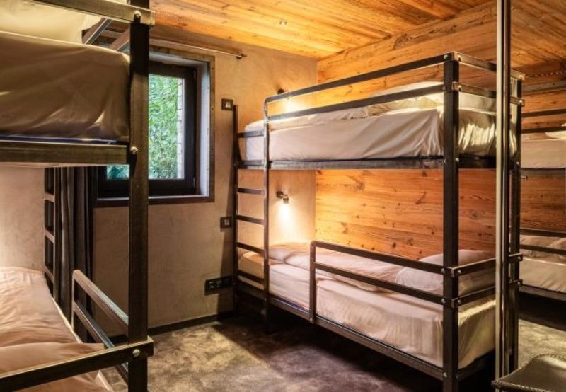 Châlet - 424 m² - 12 pièces