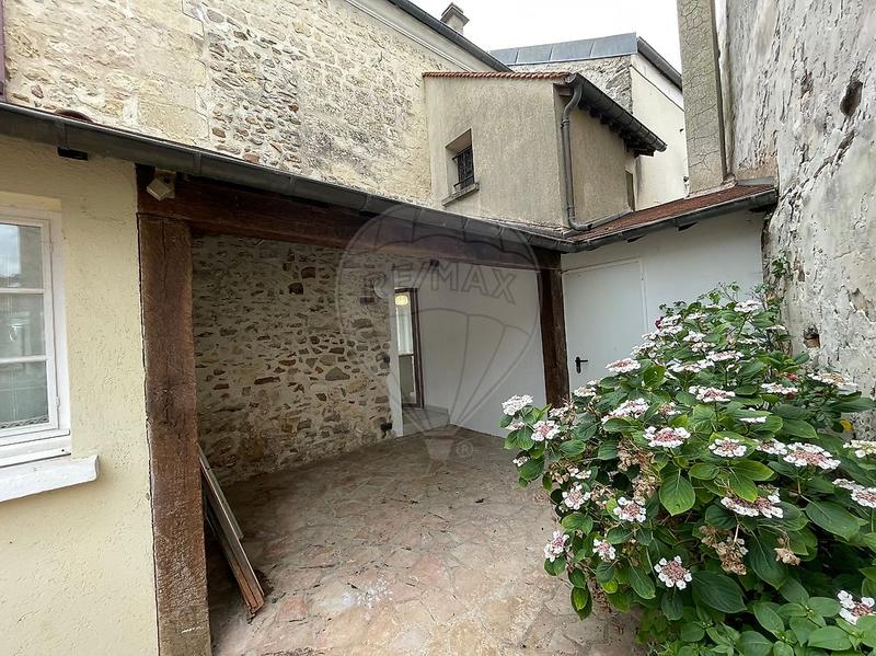 Maison - 150 m² - 7 pièces