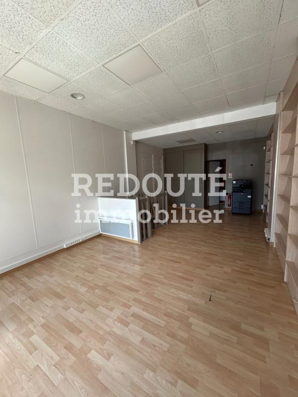 Local commercial - 50 m² - 2 pièces