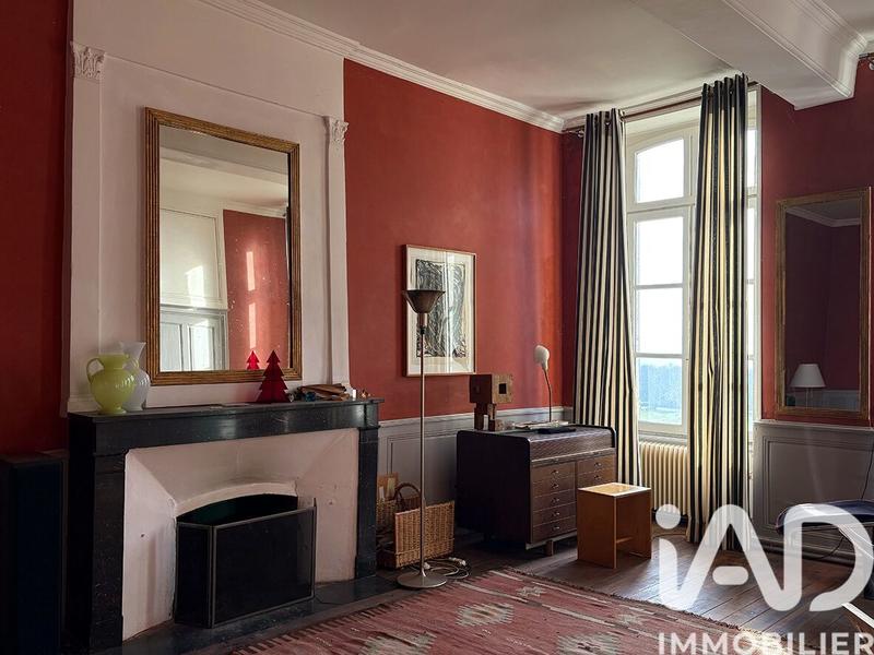 Maison - 292 m² - 9 pièces