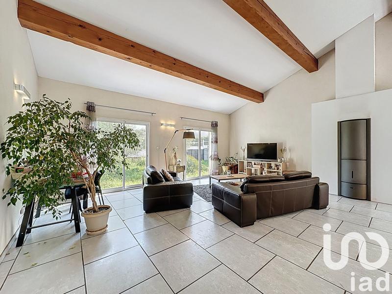 Maison - 140 m² - 5 pièces