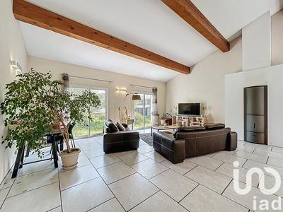 Maison - 140 m² - 5 pièces