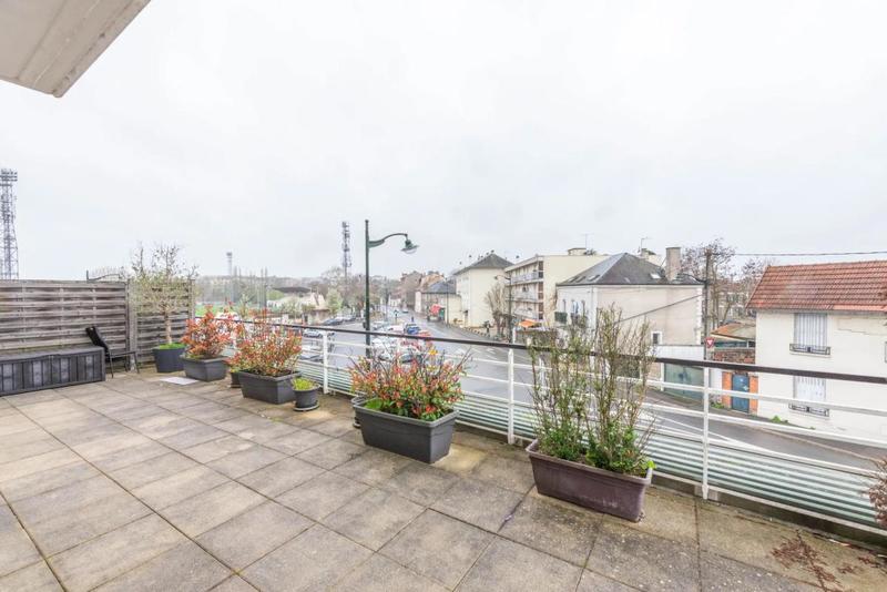 Appartement - 106 m² - 4 pièces