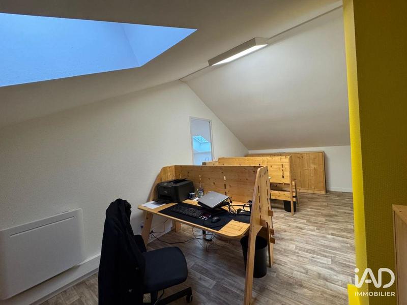 Local commercial - 127 m²