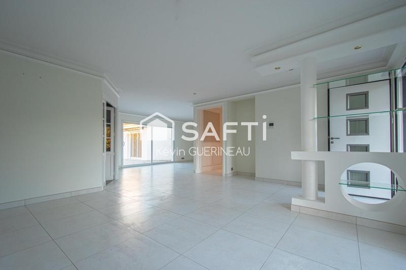 Villa - 186 m² - 6 pièces