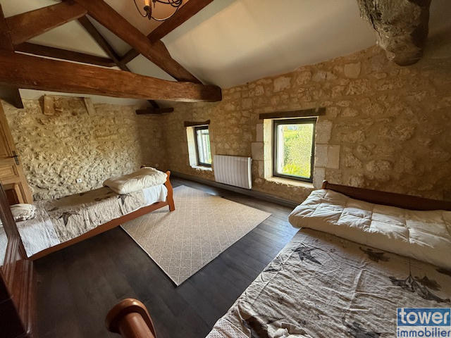 Maison - 171 m² - 6 pièces