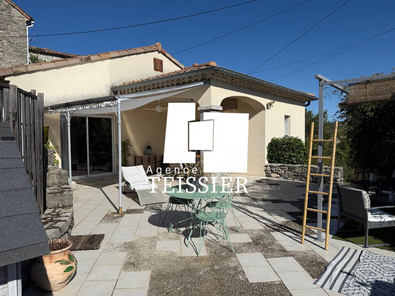 Maison - 146 m² - 7 pièces