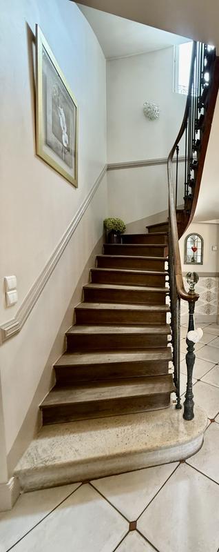 Maison ancienne - 164 m² - 8 pièces