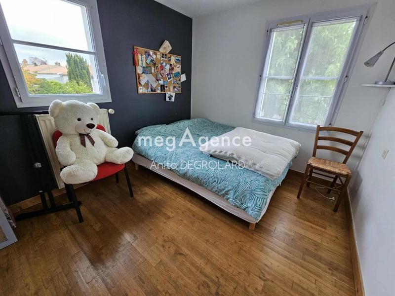 Maison traditionnelle - 140 m² - 6 pièces