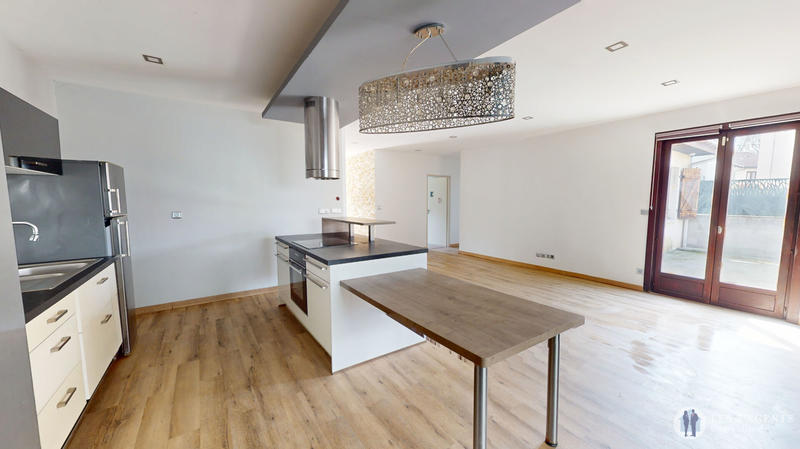 Maison - 103 m² - 5 pièces