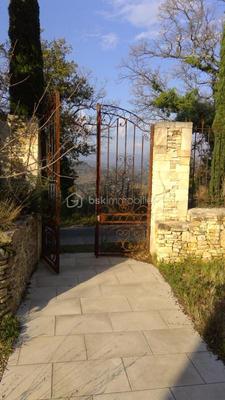 Maison - 209 m² - 6 pièces