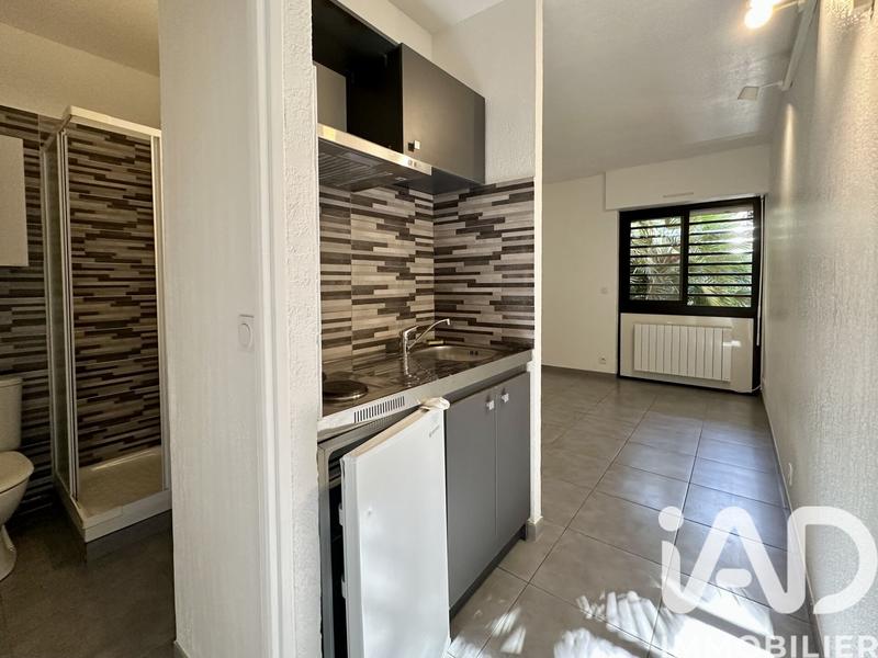 Studio - 18 m² - 1 pièce