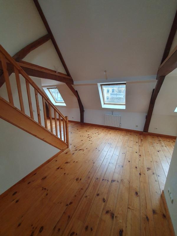 Appartement - 97 m² - 4 pièces