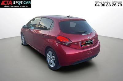 Peugeot 208 Puretech 82 Signature