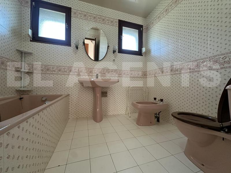 Maison - 139 m² - 5 pièces