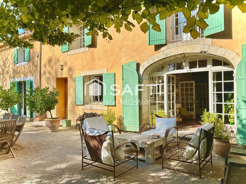 Maison - 632 m² - 17 pièces