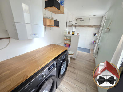 Appartement - 80 m² - 3 pièces