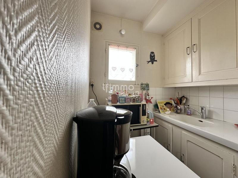 Maison - 205 m² - 11 pièces