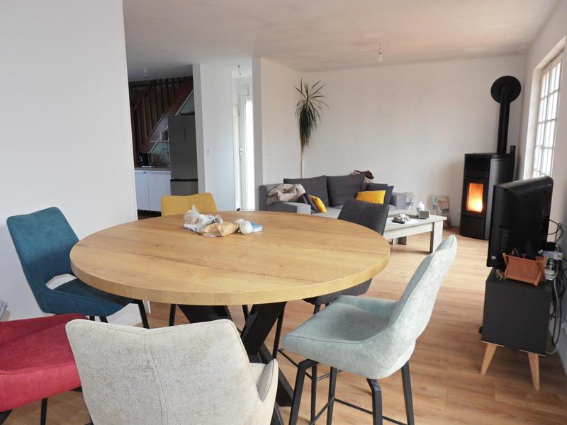 Maison - 90 m² - 5 pièces