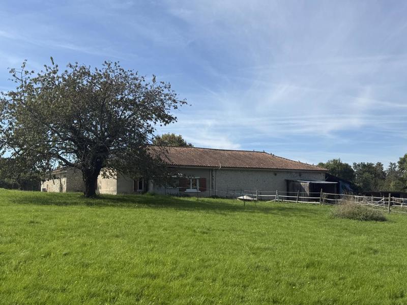 Maison - 120 m² - 4 pièces