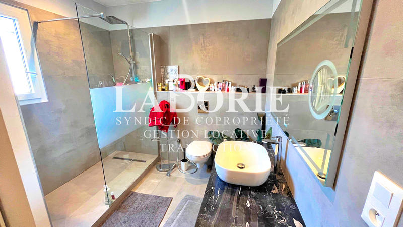 Villa - 140 m² - 5 pièces