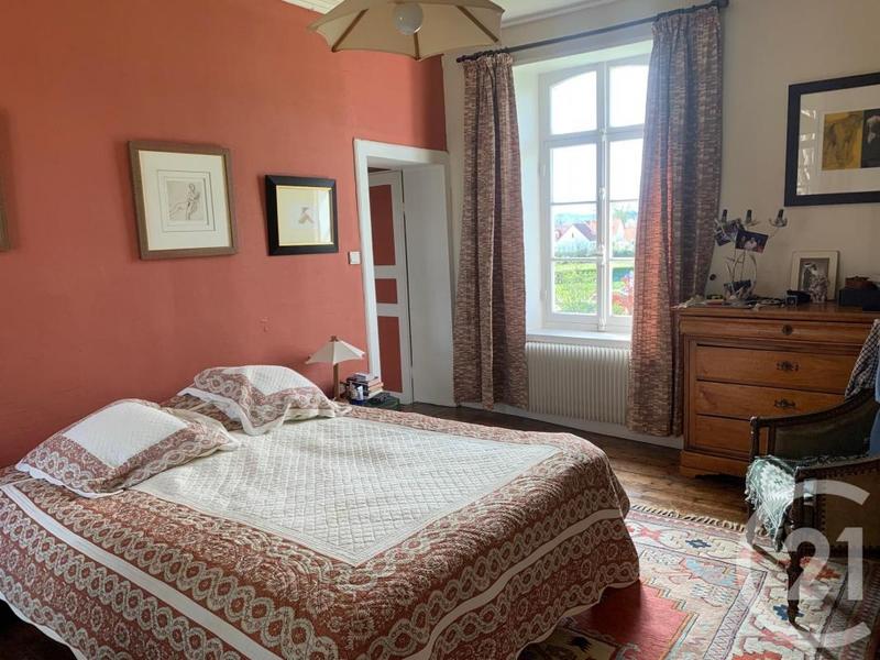 Maison de maîtres - 295 m² - 11 pièces