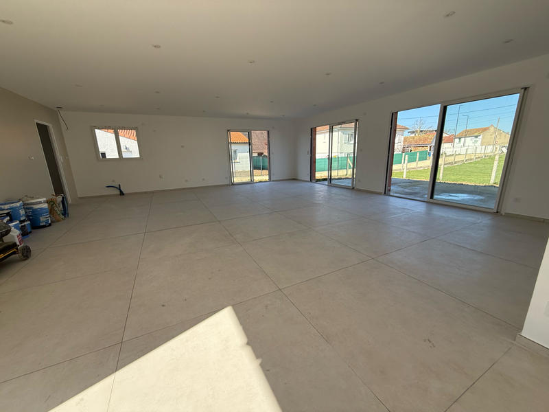 Maison - 125 m² - 4 pièces