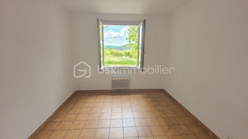 Maison traditionnelle - 116 m² - 5 pièces