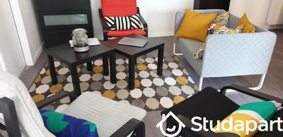 Chambre - 11 m² - 1 pièce