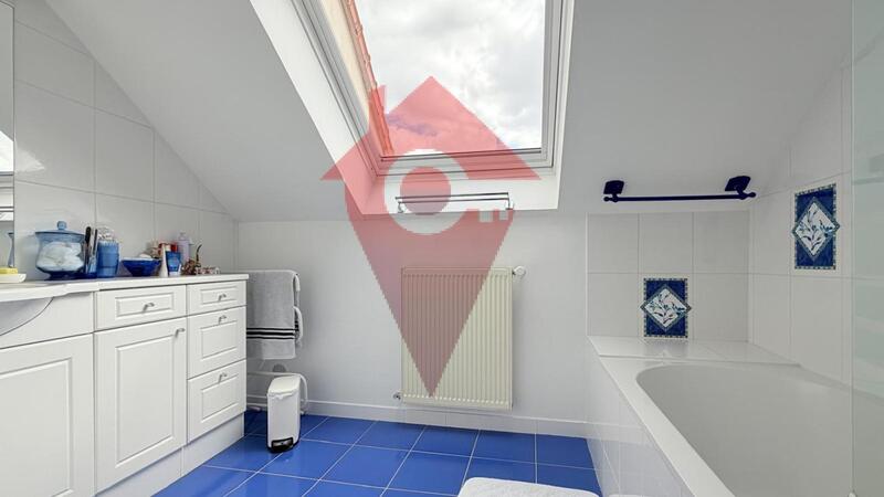 Maison - 155 m² - 7 pièces