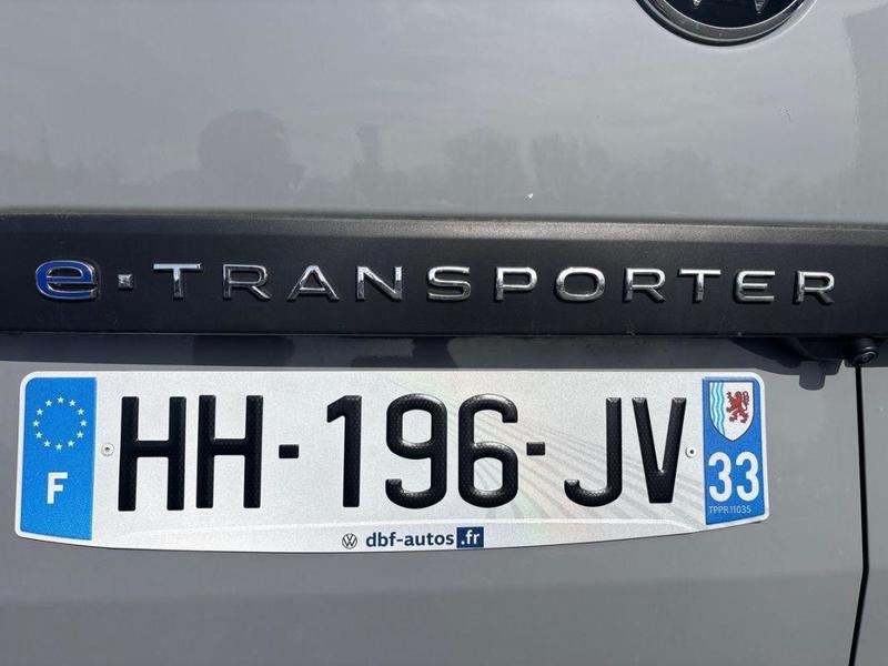 Volkswagen Transporter E Van (64kwh/210kw) L1