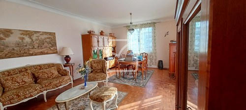 Maison - 120 m² - 10 pièces