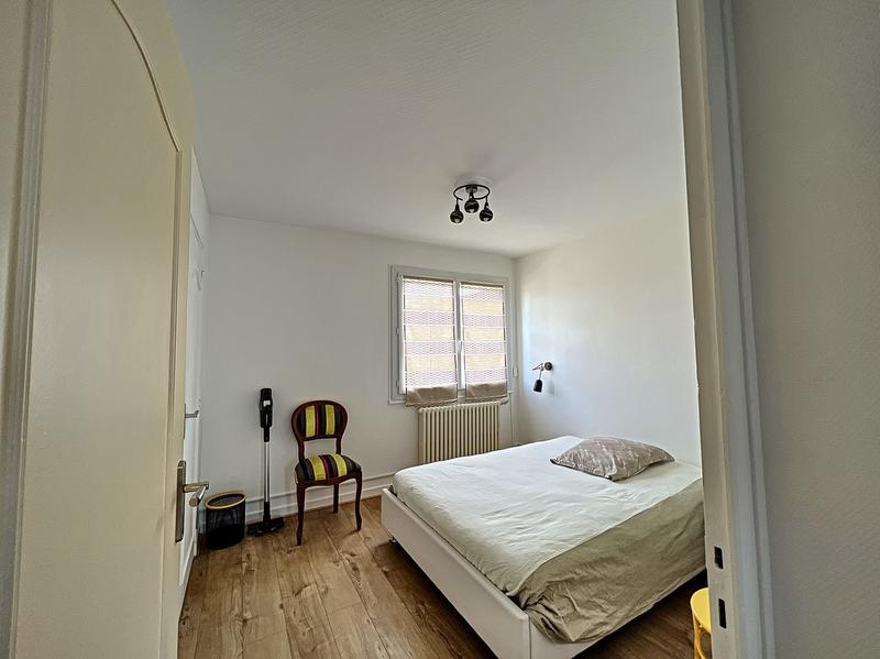 Maison - 208 m² - 6 pièces