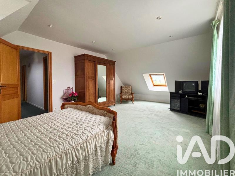 Maison - 178 m² - 7 pièces