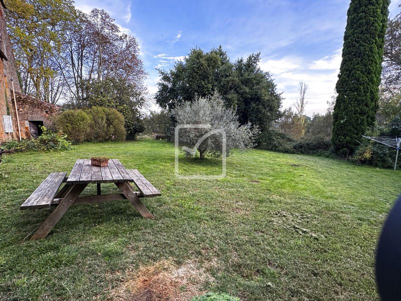 Maison - 198 m² - 8 pièces