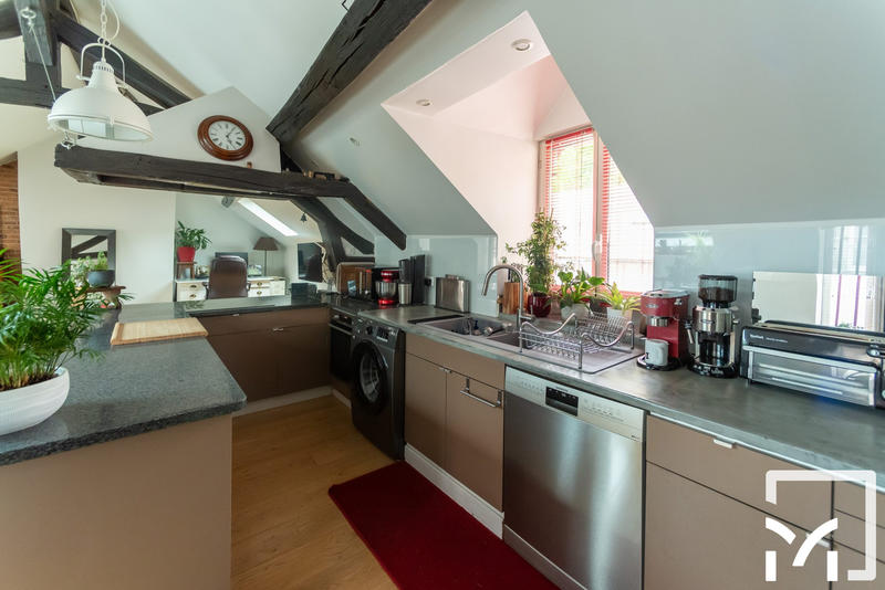 Appartement - 102 m² - 4 pièces