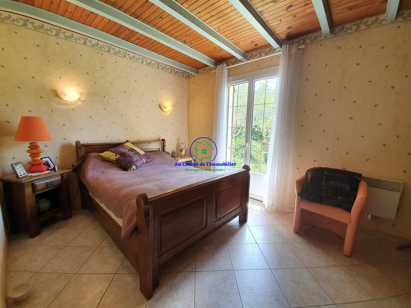 Maison traditionnelle - 159 m² - 5 pièces