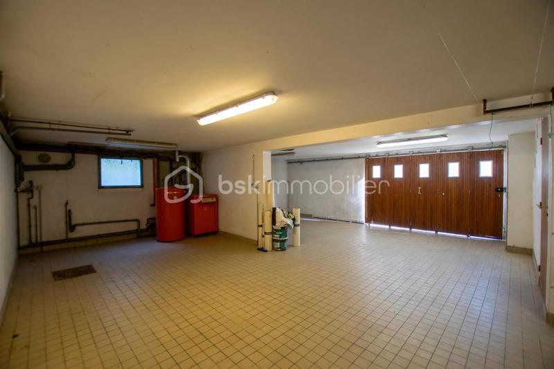 Maison traditionnelle - 115 m² - 6 pièces