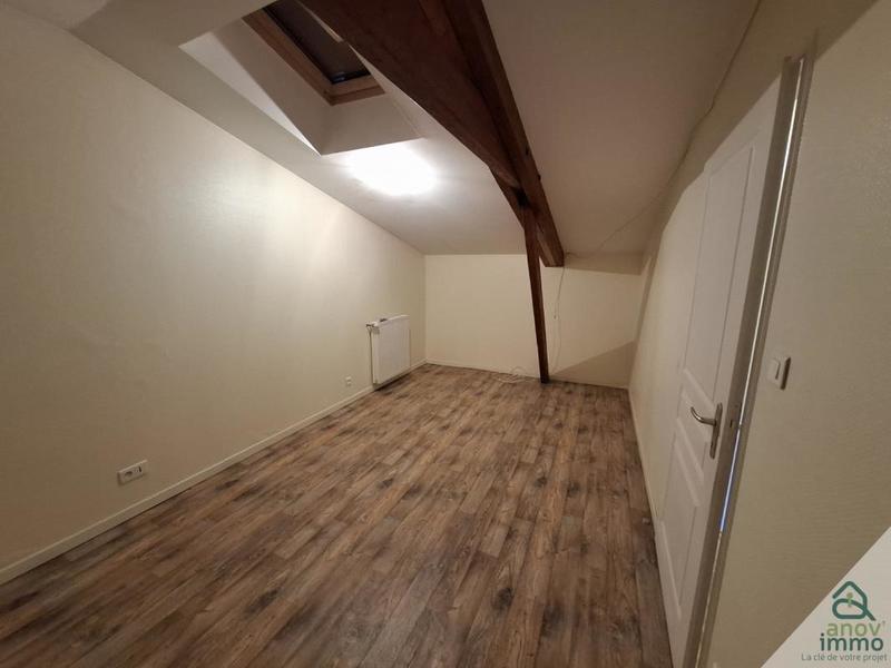 Maison - 262 m² - 9 pièces