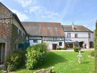 Maison ancienne - 188 m² - 7 pièces