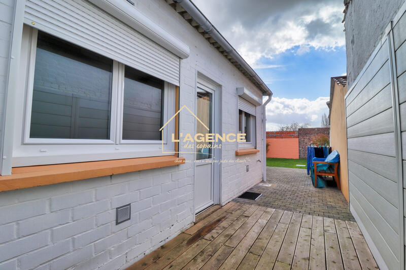 Maison - 90 m² - 4 pièces