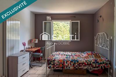 Maison - 232 m² - 13 pièces