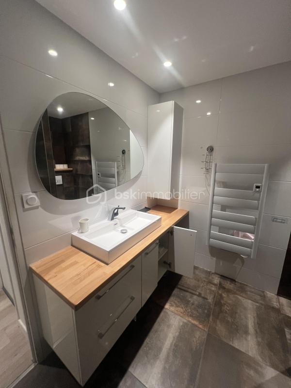 Maison - 74 m² - 3 pièces